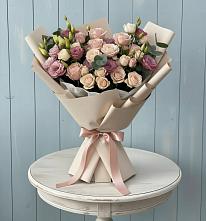 Букет цветов из:  Розы и Лизиантусы в Быково Подольского района