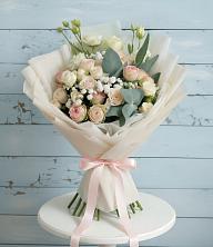 Букет цветов из:  Розы и Лизиантусы в Быково Подольского района