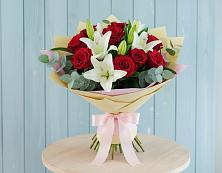 Букет цветов из:  Лилии и Розы в Быково Подольского района