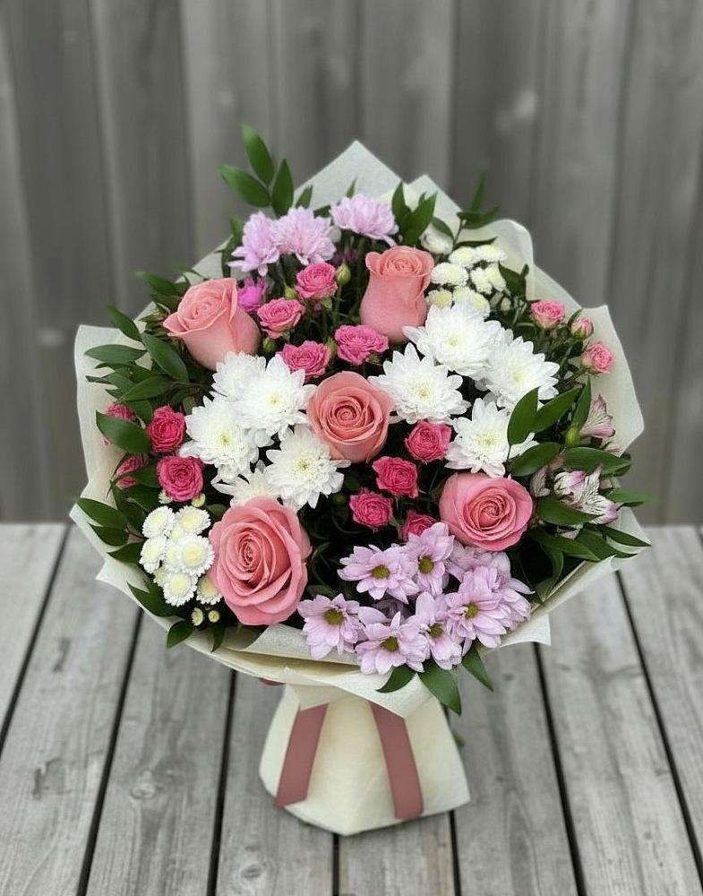 Букет цветов из: Альстромерии, Гвоздики, Розы и Хризантемы в Быково Подольского района