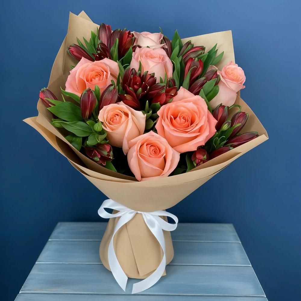 Букет цветов из: Розы и Альстромерии в Быково Подольского района