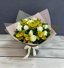 Букет цветов из:  Орхидеи и Розы в Быково Подольского района