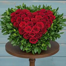 Цветочная композиция из Розы в виде сердца #REPLACE_PRED# Быково Подольского района