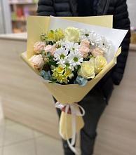 Букет цветов из:  Альстромерии, Розы и Хризантемы в Быково Подольского района