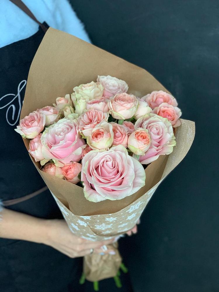 Букет цветов из: Хризантемы и Розы в Быково Подольского района