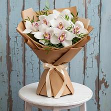 Букет цветов из:  Орхидеи и Розы в Быково Подольского района